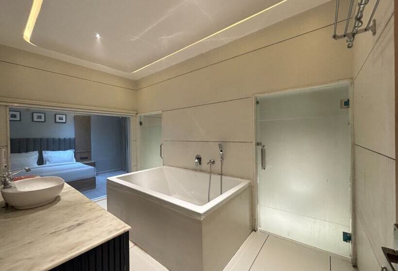 هتل City Connect By Downtown