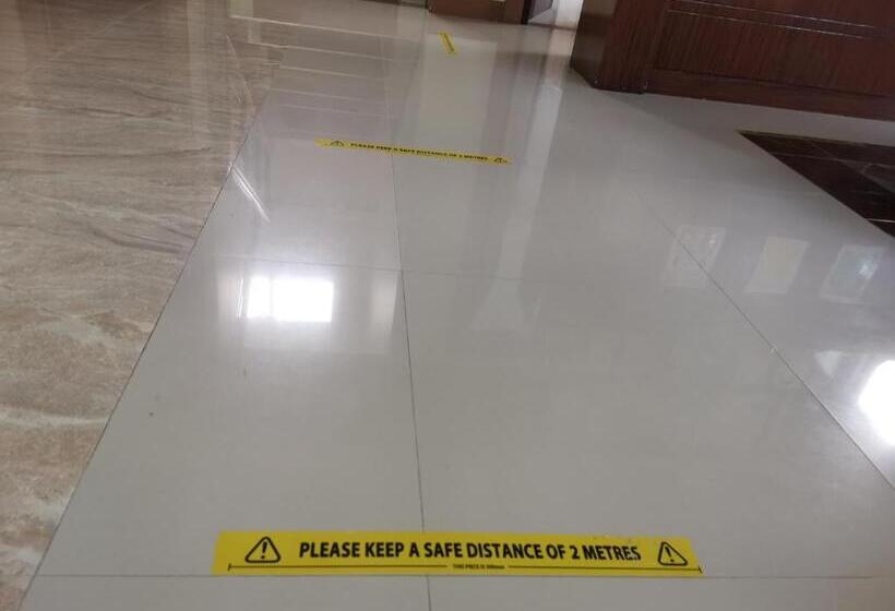 酒店 Layang Layang Home