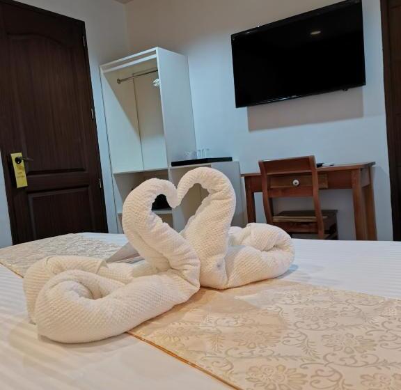 酒店 Layang Layang Home