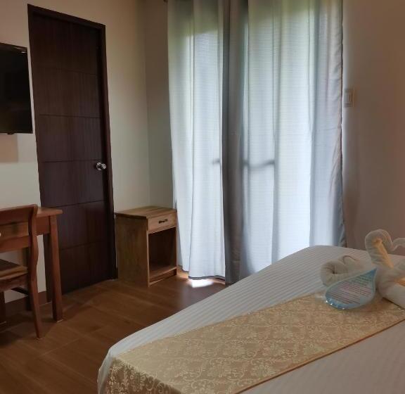 酒店 Layang Layang Home