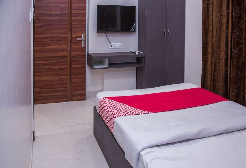 فندق Oyo 24952 Laxmi Jodhpur