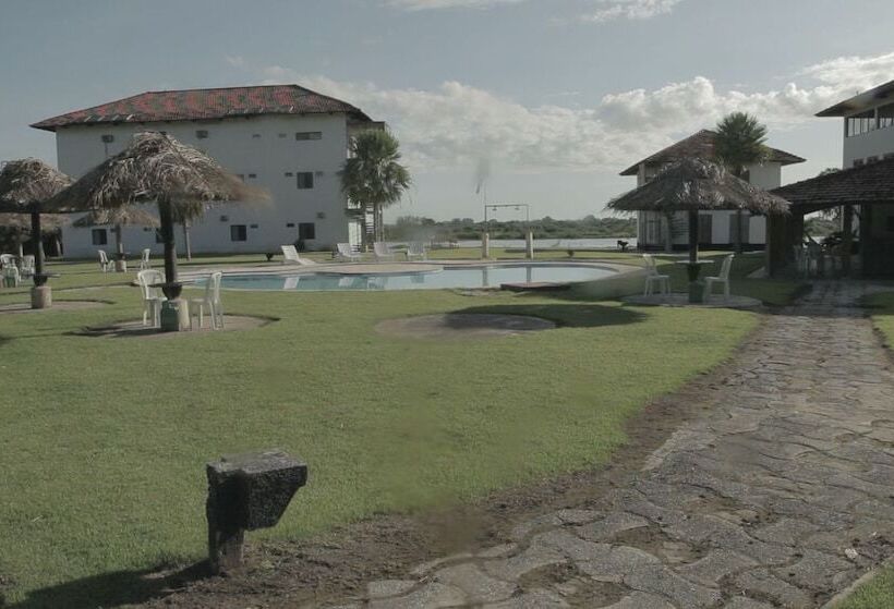 בית מלון כפרי Pantanal Park