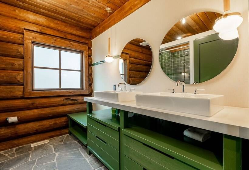 فندق Pine Bungalows