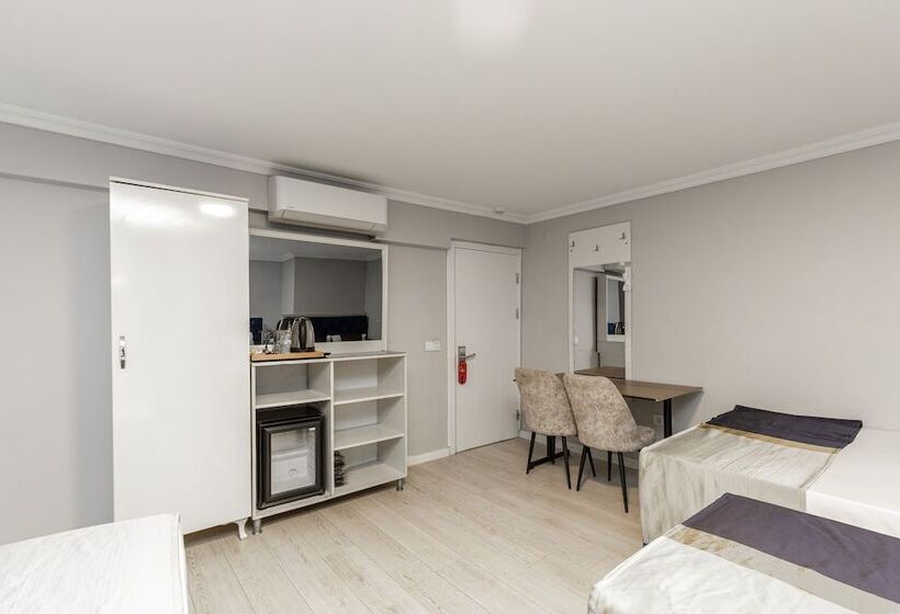 Sirkeci Grand Family Hotel & Spa