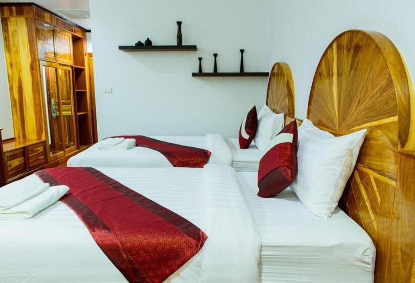 בית מלון כפרי Sky View Resort Buriram