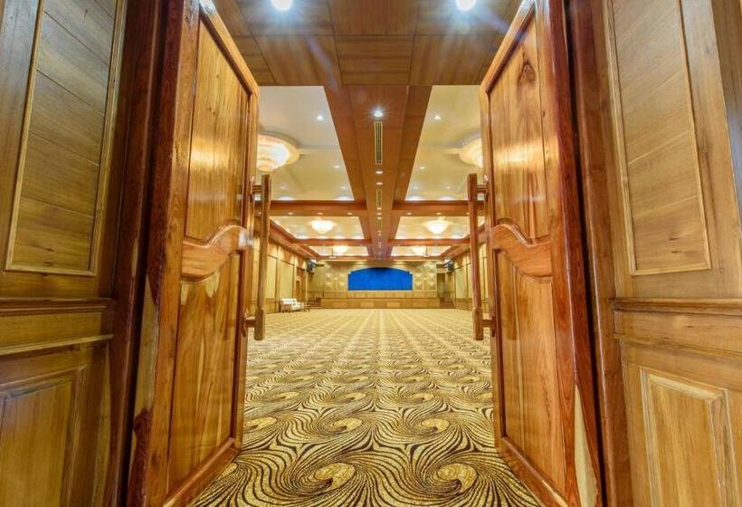 בית מלון כפרי Sky View Resort Buriram