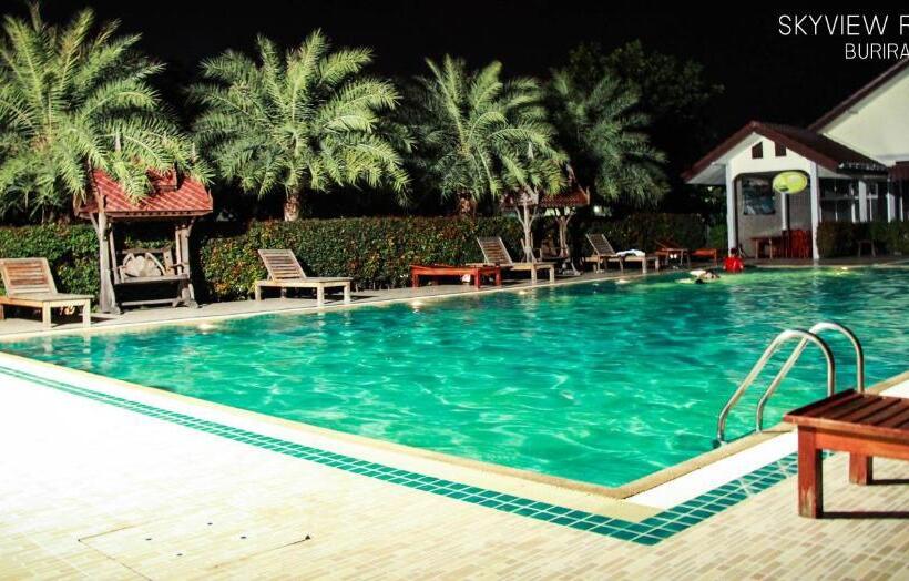 هتل Sky View Resort Buriram