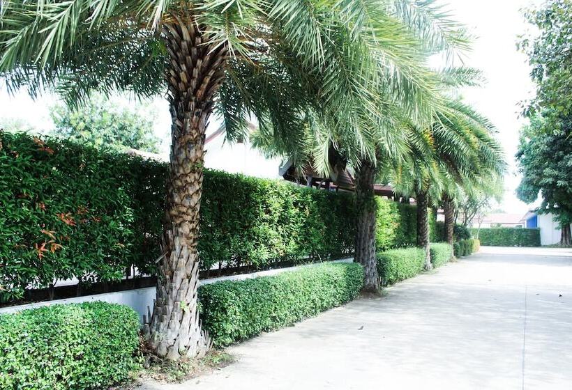 בית מלון כפרי Sky View Resort Buriram