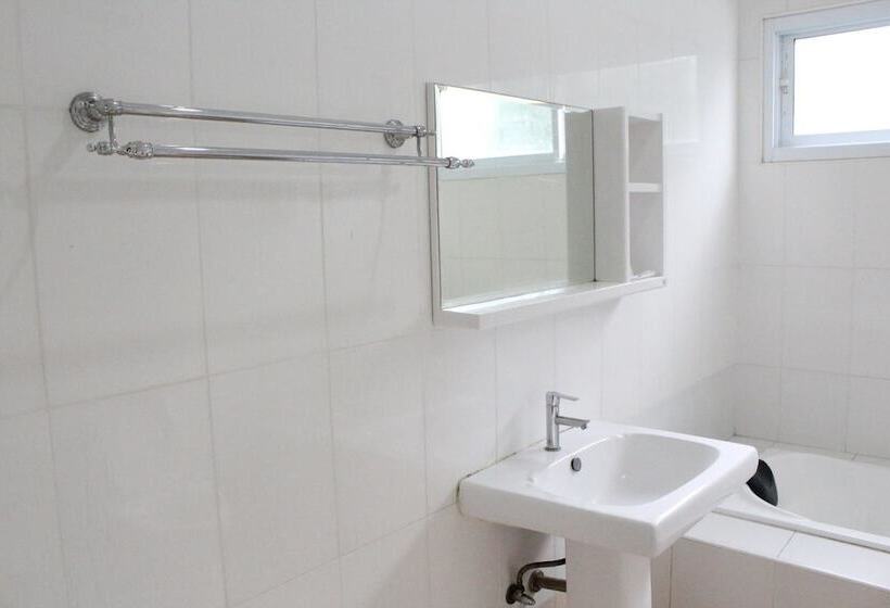 בית מלון כפרי Sky View Resort Buriram