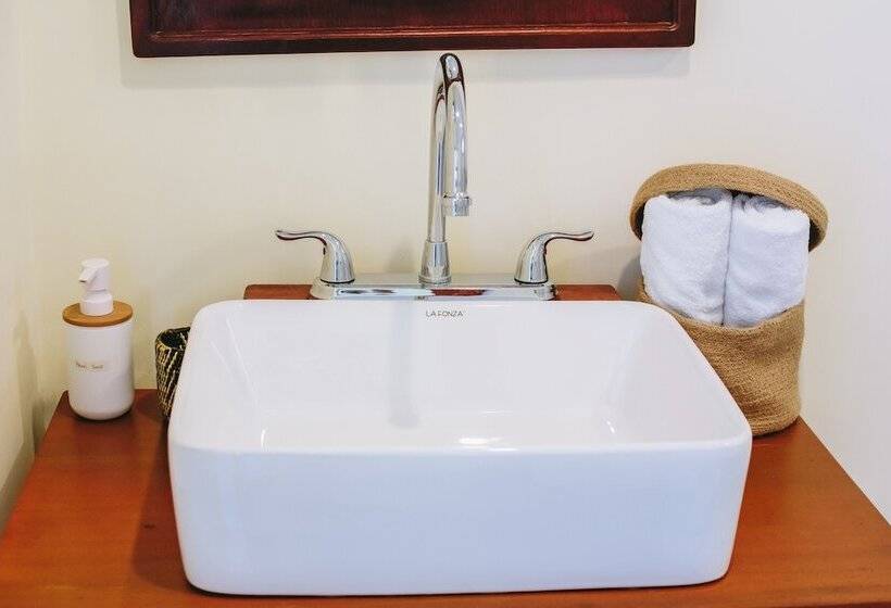 هتل Talisay Boutique