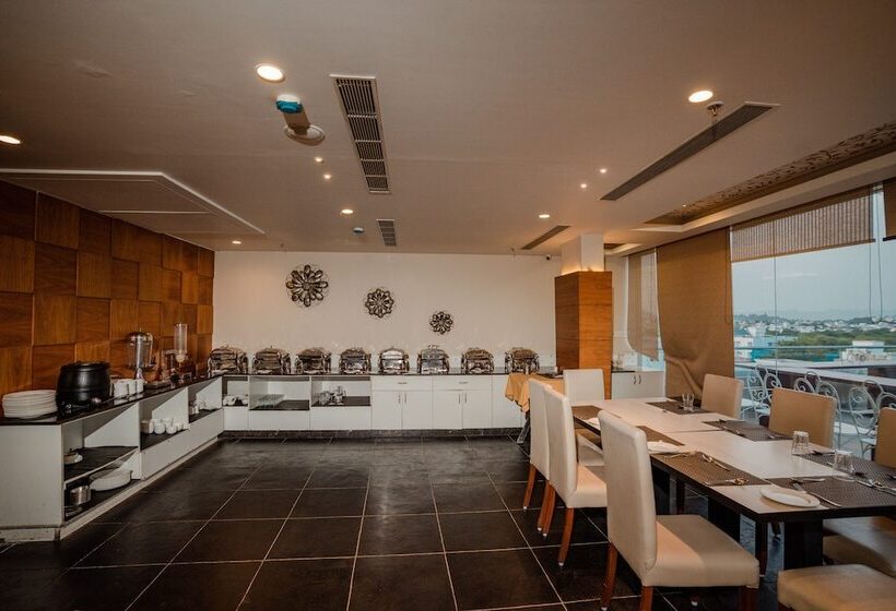 酒店 The Ramvilas A Rooftop Pichola Lake View