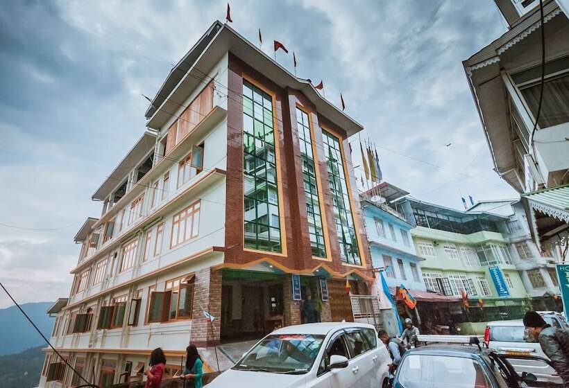 ホテル The Royal Heritage