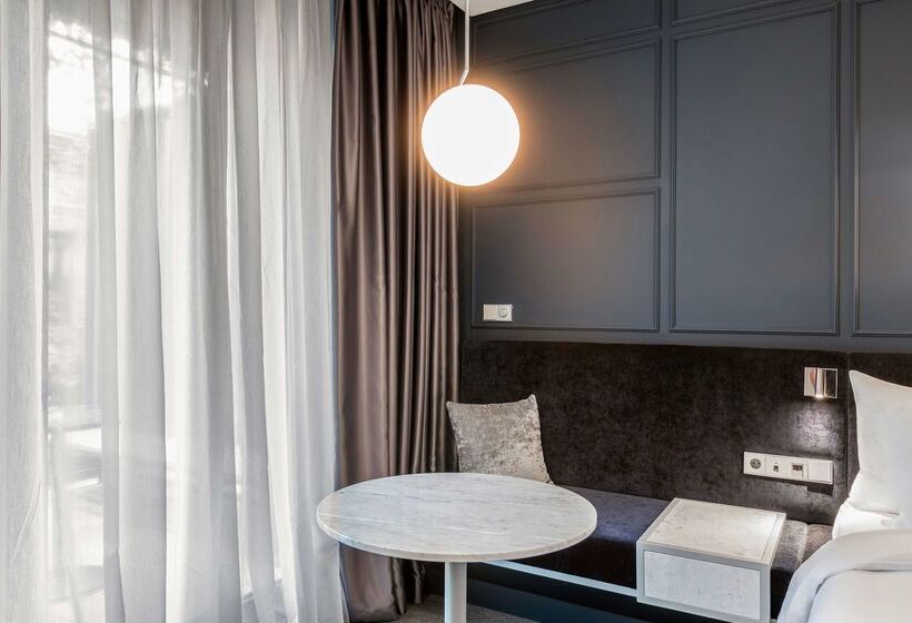 هتل Tsinandali Estate, A Radisson Collection