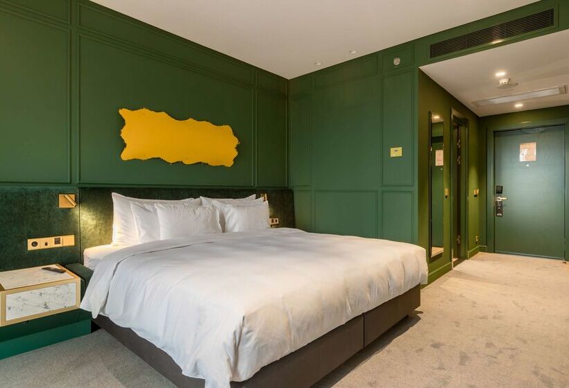 هتل Tsinandali Estate, A Radisson Collection