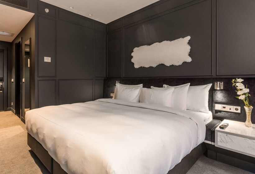 هتل Tsinandali Estate, A Radisson Collection