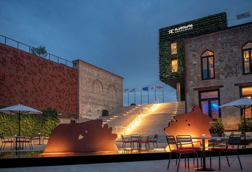 هتل Tsinandali Estate, A Radisson Collection