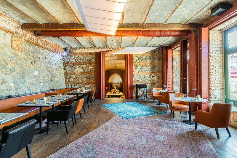 هتل Tsinandali Estate, A Radisson Collection