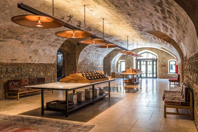 هتل Tsinandali Estate, A Radisson Collection