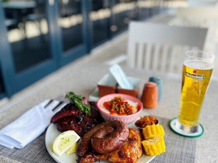 Отель Town Lodge Umhlanga