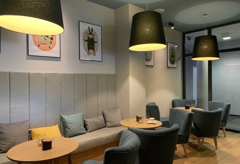 فندق Traffic Wrocław Stare Miasto