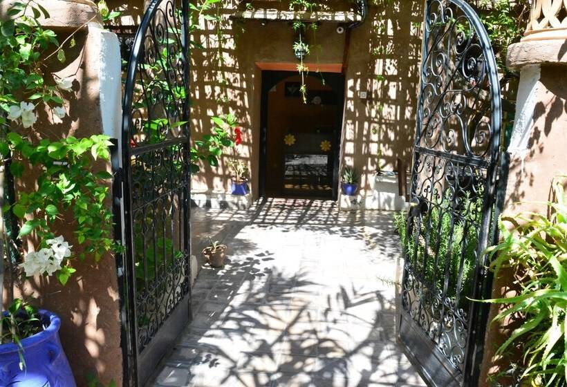 پانسیون Auberge Ayam Atlas  Pool 10mn Away