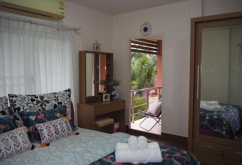 Пансион Baantai Homestay