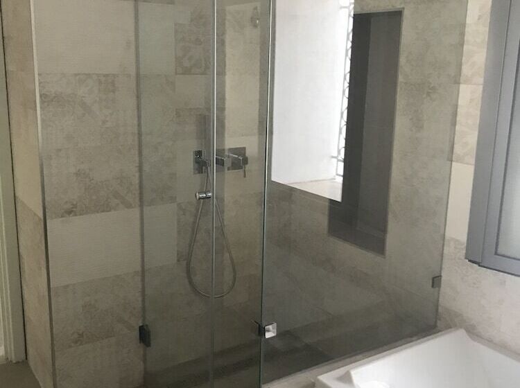 پانسیون Dar Corniche La Marsa