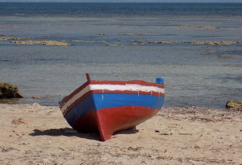 膳宿费 Dar Mamina