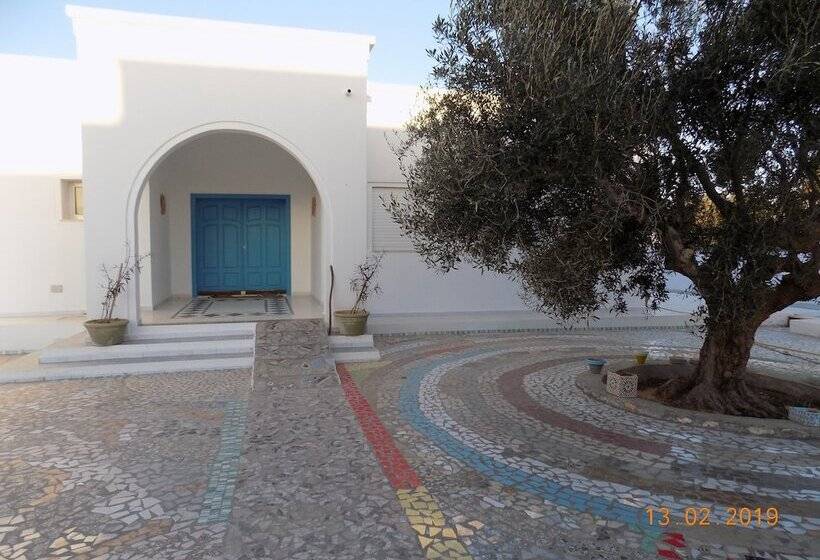 膳宿费 Dar Mamina