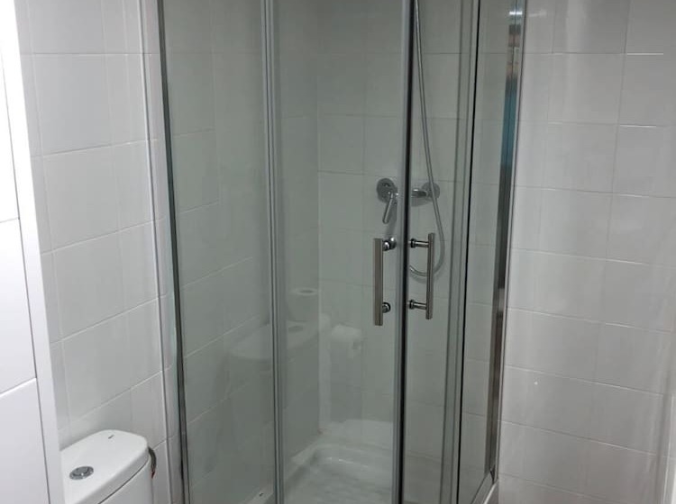 פנסיון Hostal Di Verena