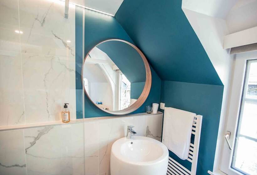 ペンション La Maison Des Arts