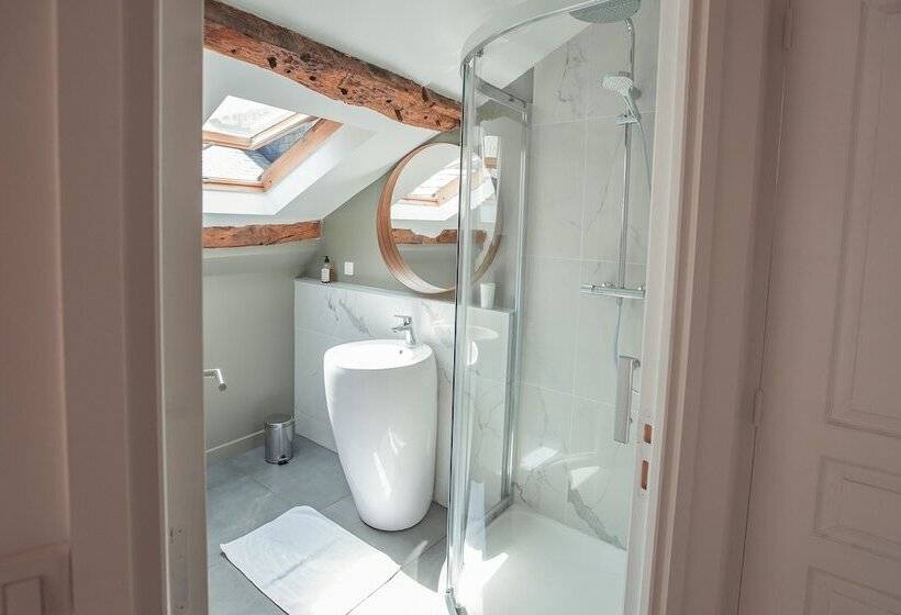 ペンション La Maison Des Arts