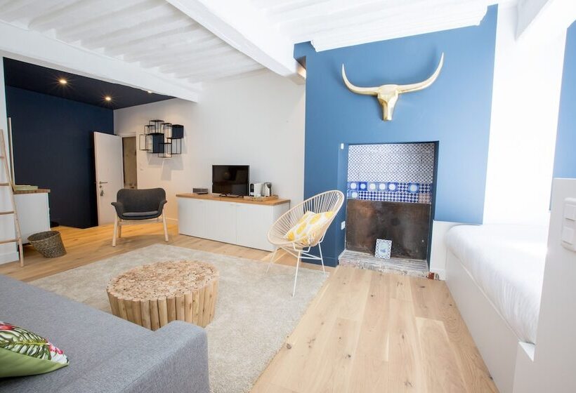 ペンション La Maison Des Arts