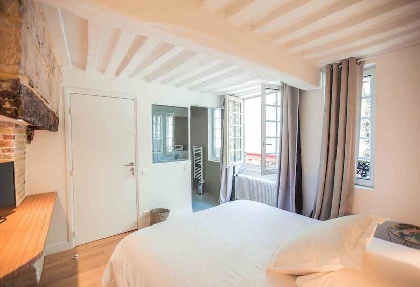 ペンション La Maison Des Arts