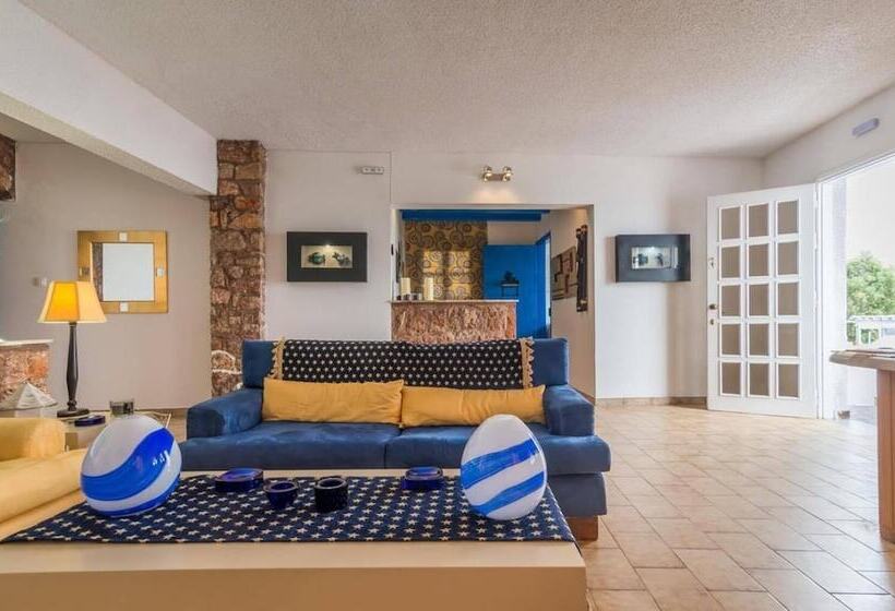 פנסיון Milos Inn & Maisonette