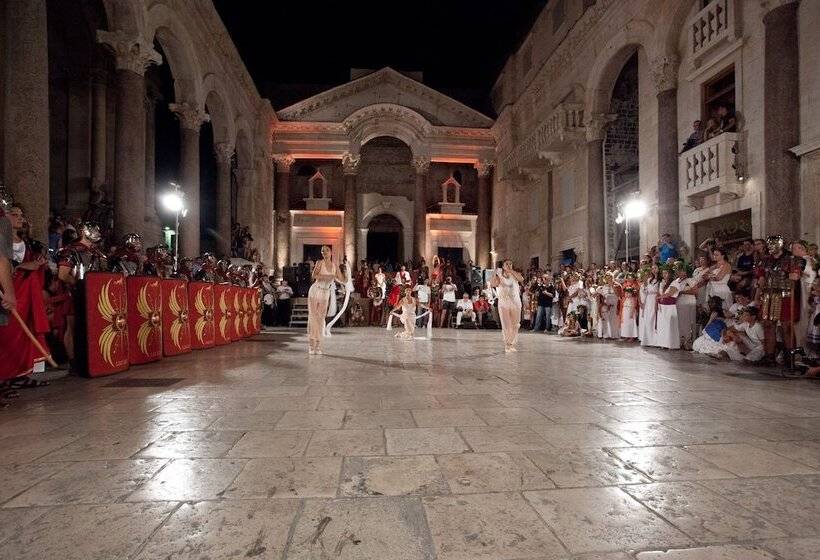 膳宿费 Princ Heritage Rooms