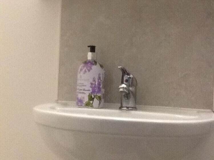 پانسیون Regent Serviced Suites