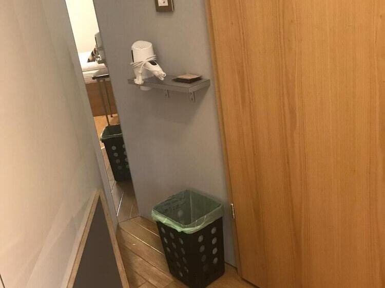 پانسیون Rek Inn