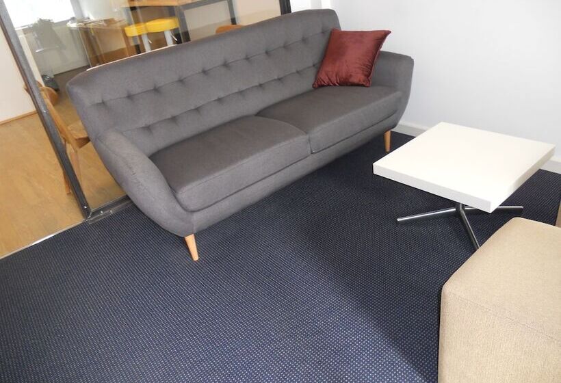 پانسیون Rek Inn