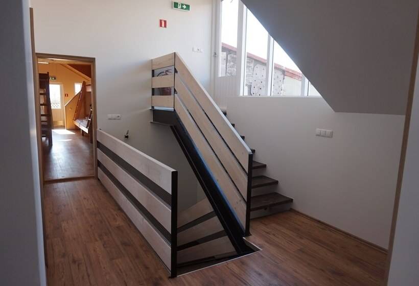 پانسیون Skorrahestar