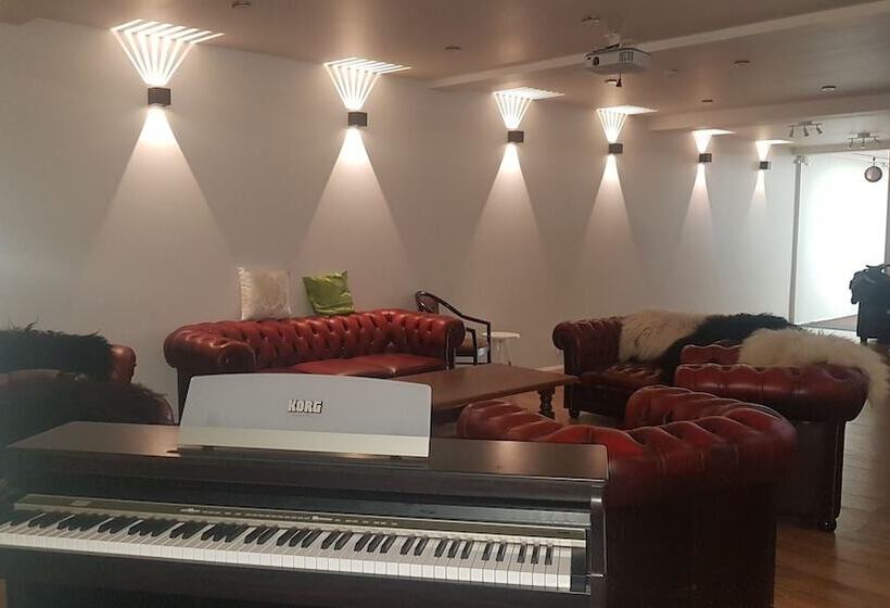 پانسیون Skorrahestar