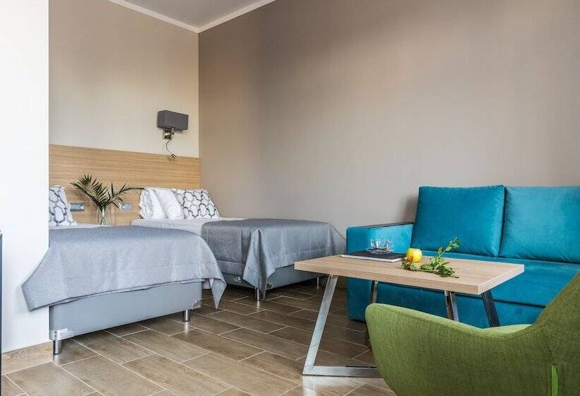 پانسیون Sowa House