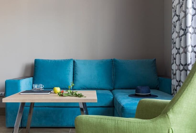 پانسیون Sowa House