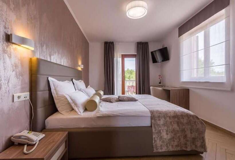 پانسیون Villa Milcetic