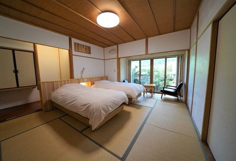 Ryokan Yufuin Sumika