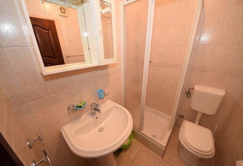 Apartmani Costa Rica Orebić