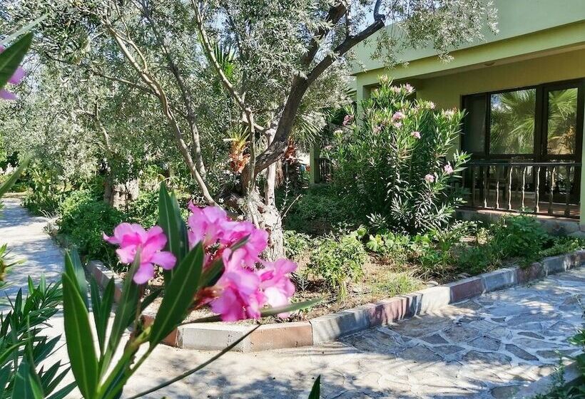 Assos Büyük Yıldızsaray Otel