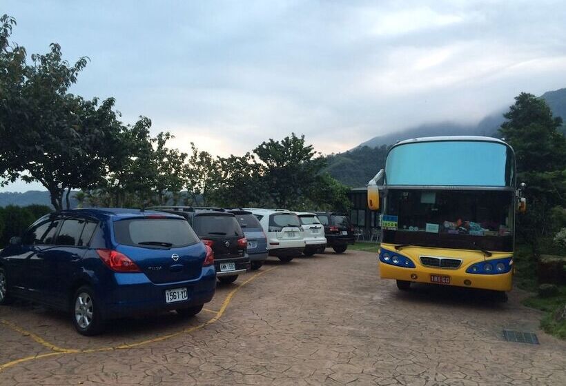 تختخواب و صبحانه Ji Ye Leisure Land