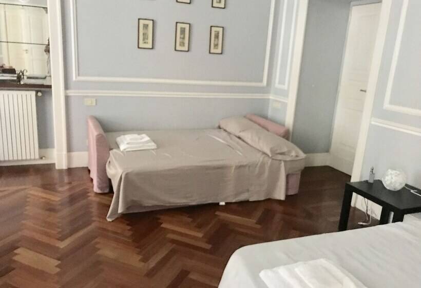تختخواب و صبحانه Stella Marina Stabia