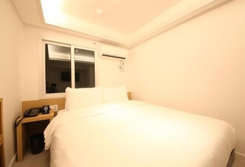 Busan Seomyeon Business Hotel J7
